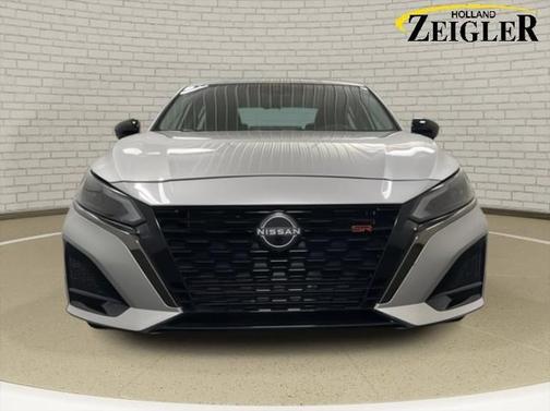 2024 Nissan Altima SR VC-Turbo FWD