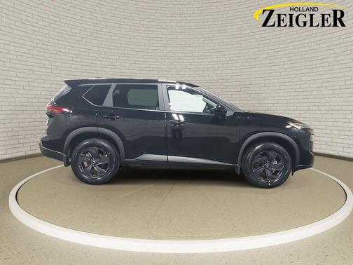 Super Black 2026 Nissan Rogue SV