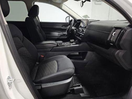 2023 Nissan Pathfinder SV 4WD