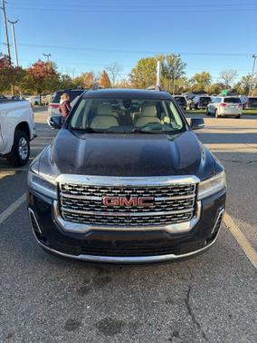 2022 GMC Acadia Denali