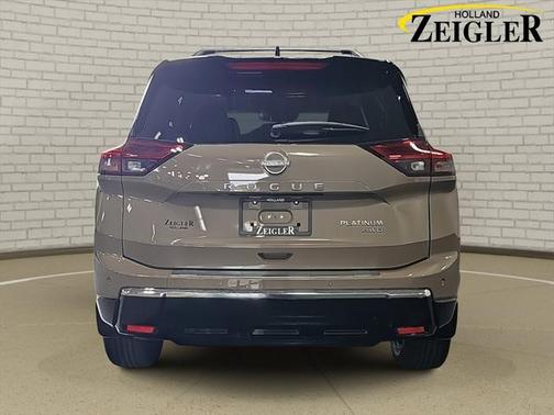 2025 Nissan Rogue Platinum