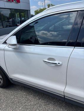 White Platinum Clearcoat Metallic 2019 Lincoln MKC Reserve