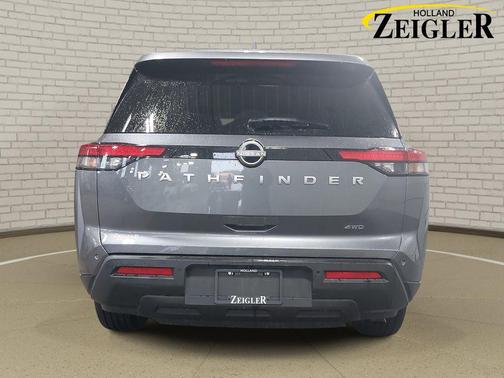 Gun Metallic 2025 Nissan Pathfinder SV 4WD