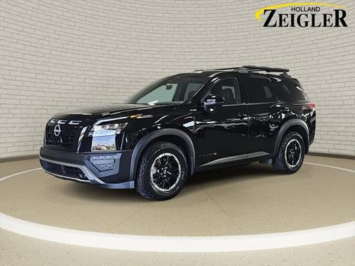 2025 Nissan Pathfinder Rock Creek 4WD