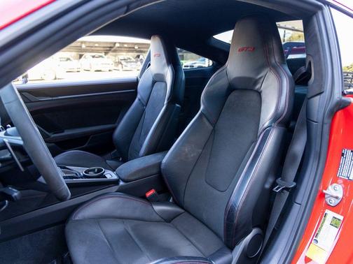 2022 Porsche 911 GT3