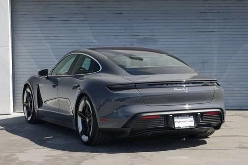 2025 Porsche Taycan 4