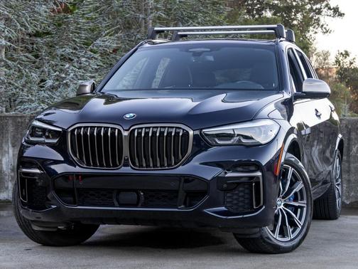 2022 BMW X5 M50i