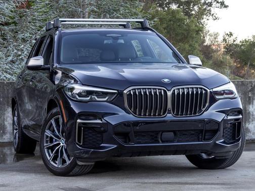 2022 BMW X5 M50i