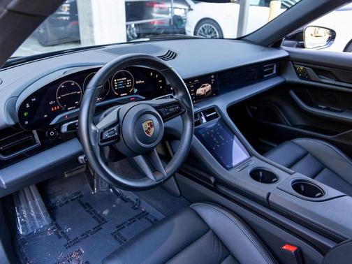 2020 Porsche Taycan 4S