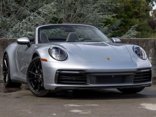 Dolomite Silver Metallic 2021 Porsche 911 Carrera