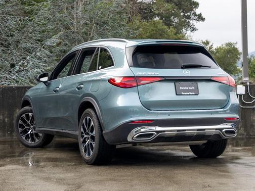 2025 Mercedes-Benz GLC 350e Base