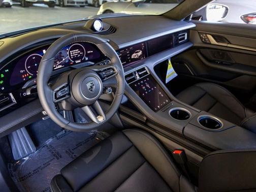 2025 Porsche Taycan Turbo S