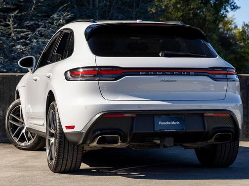 2025 Porsche Macan 