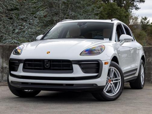 2024 Porsche Macan 