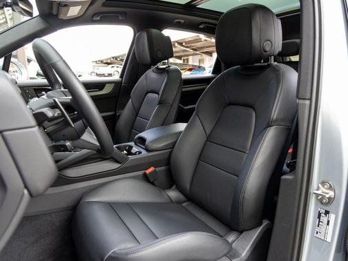 2025 Porsche Cayenne Cayenne