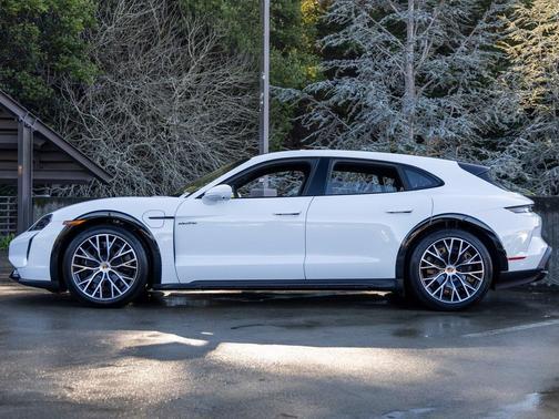 2026 Porsche Taycan Turbo S