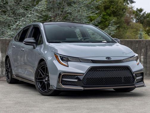 Black Sand Pearl 2022 Toyota Corolla XSE