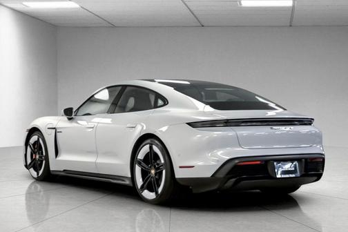 2025 Porsche Taycan GTS