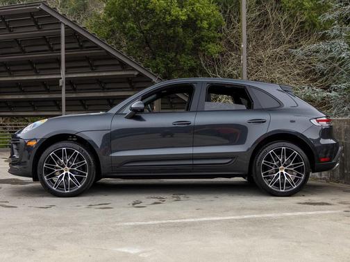 2026 Porsche Macan T