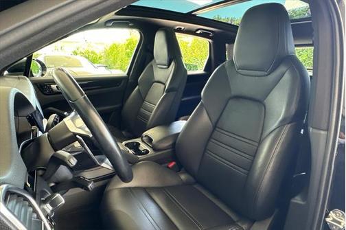 2019 Porsche Cayenne S