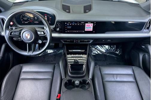 2024 Porsche Cayenne Base (Tiptronic)