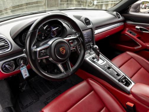 2019 Porsche 718 Boxster Base (M6)