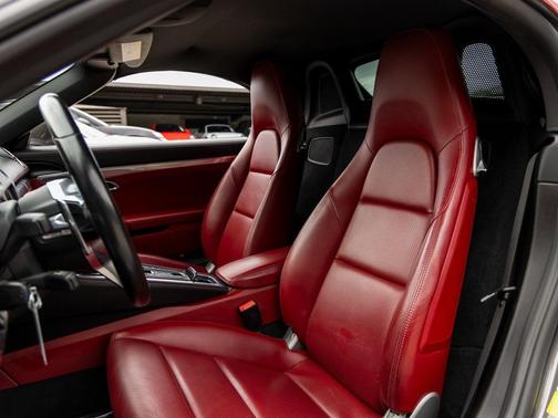 2019 Porsche 718 Boxster Base (M6)