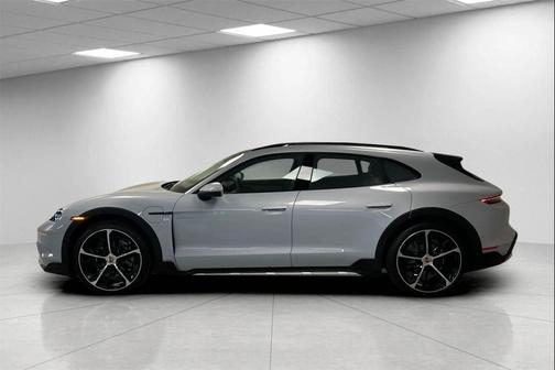 2025 Porsche Taycan 4