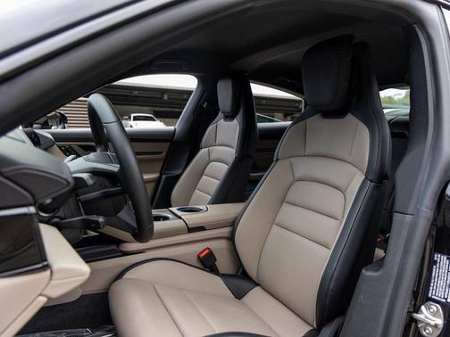 2025 Porsche Taycan 4S