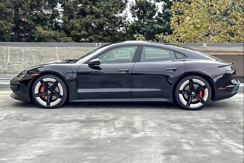 2025 Porsche Taycan 4S