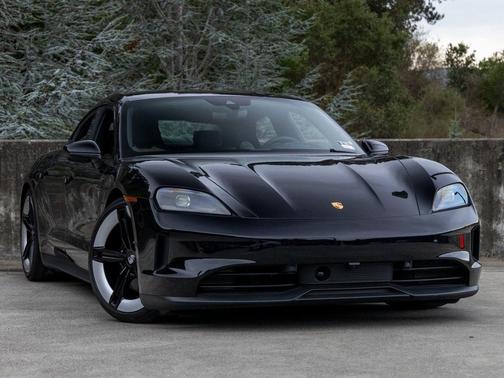 2025 Porsche Taycan 4S