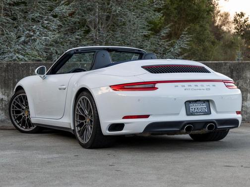 Carrara White Metallic 2017 Porsche 911 Carrera 4S Cabriolet