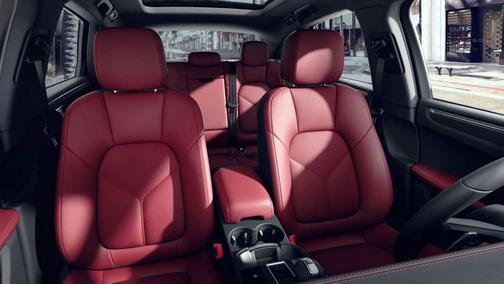 2023 Porsche Macan T