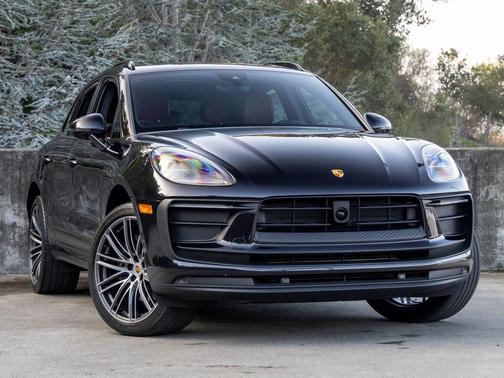 2023 Porsche Macan T