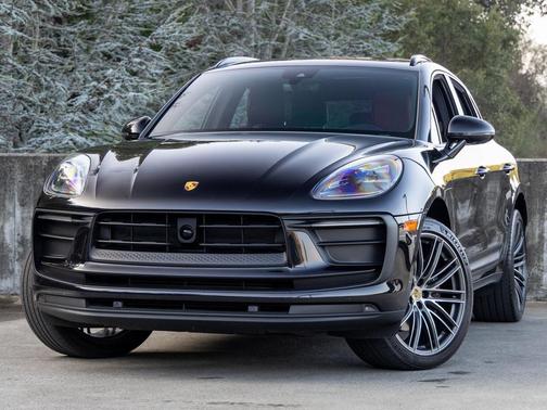 2023 Porsche Macan T