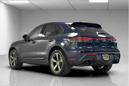 2022 Porsche Macan Base