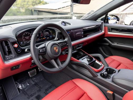 2026 Porsche Cayenne S
