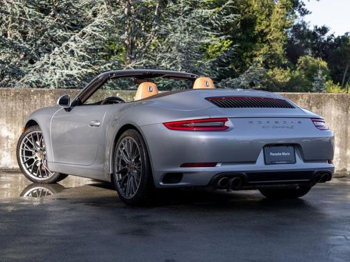 GT Silver Metallic 2019 Porsche 911 911 Carrera S