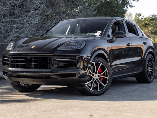 Chromite Black Metallic 2024 Porsche Cayenne S