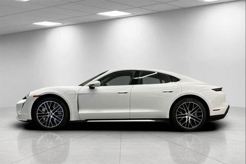 2023 Porsche Taycan Turbo