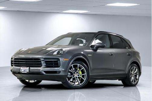 2022 Porsche Cayenne E-Hybrid S