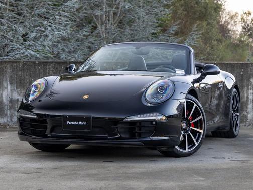 Black 2016 Porsche 911 Carrera