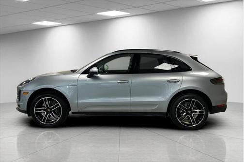 2021 Porsche Macan Base