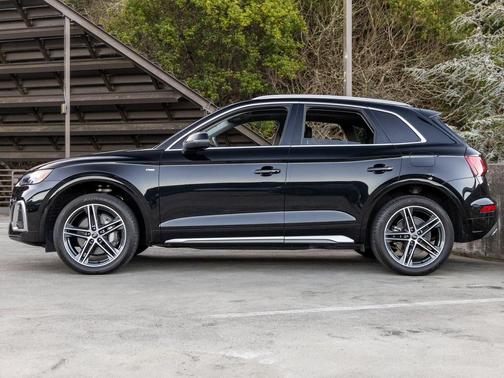 2022 Audi Q5 55 S line Premium Plus