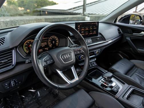 2022 Audi Q5 55 S line Premium Plus