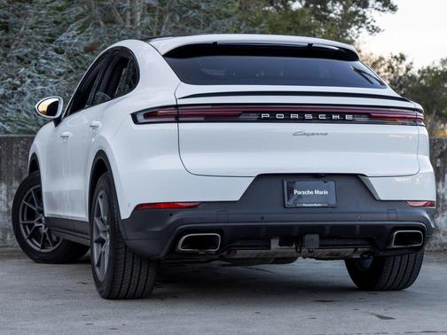 2025 Porsche Cayenne Cayenne