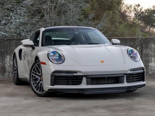 2022 Porsche 911 Turbo
