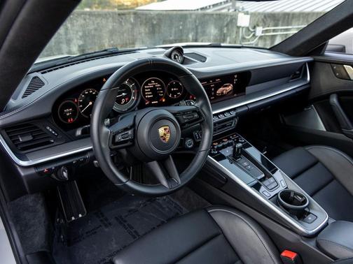 2022 Porsche 911 Turbo