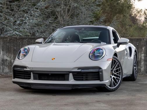 2022 Porsche 911 Turbo