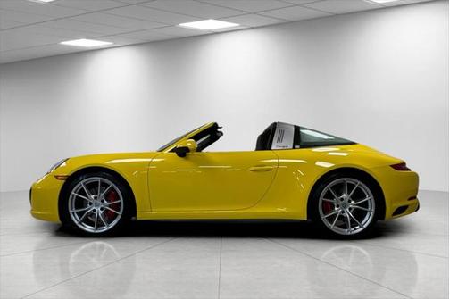 2019 Porsche 911 Targa 4S
